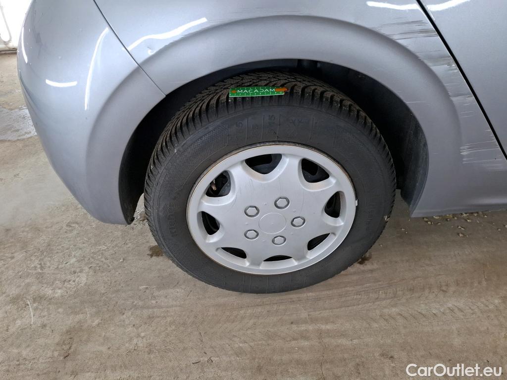  Peugeot  208  Affaire Premium 1.5 HDi 100CV BVM5 E6dT #51