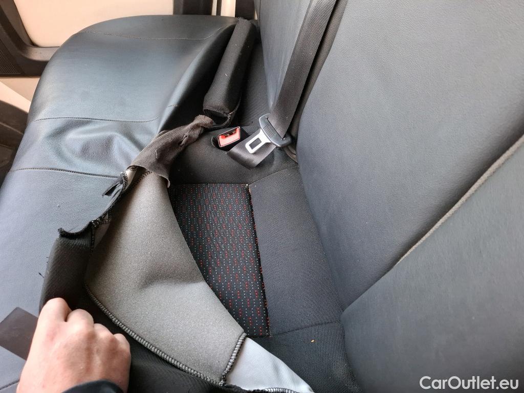  Citroen  Jumper CITROEN  VU 4p Fourgon 33 L3H2 BlueHDi 130 BVM6 Business #105