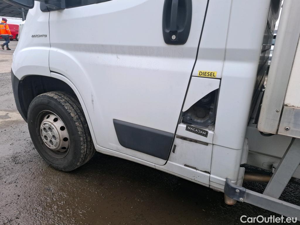  Fiat  Ducato FIAT  SC VU 2p Châssis cabine 35 L 23 Multijet 130 Pack Pro Nav #38