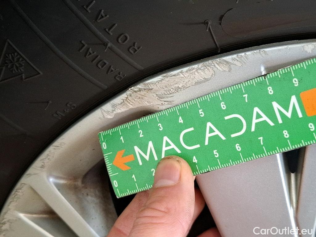  Peugeot  208  Affaire Premium 1.5 HDi 100CV BVM5 E6dT #59