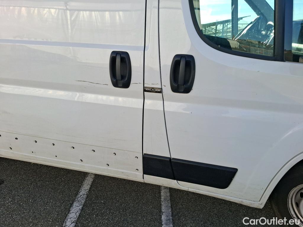  Fiat  Ducato FIAT  2014 4P Fourgon tôlé 2.3 Multijet 120 3.0 M H2 Business #45