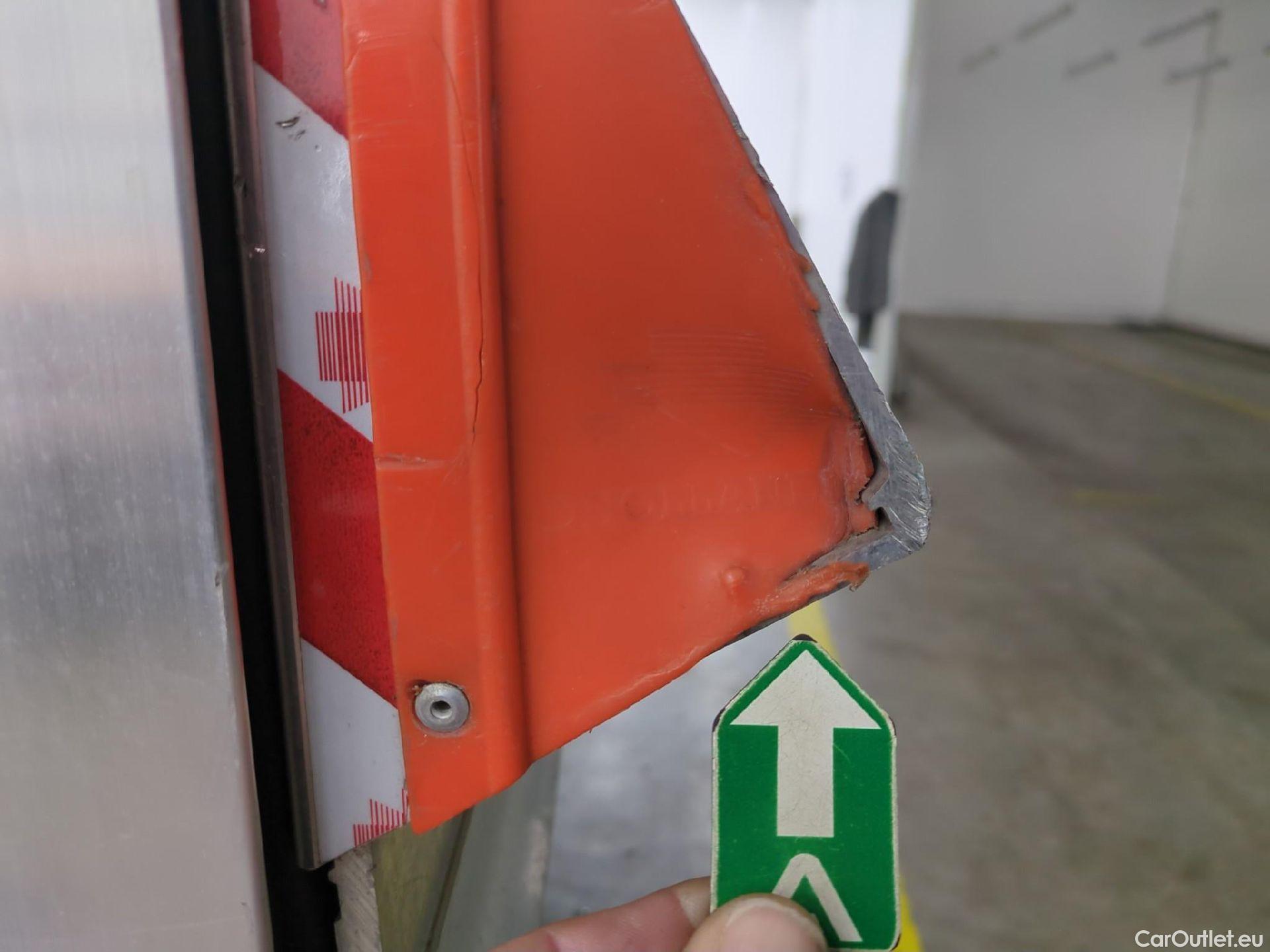  Fiat  Ducato FIAT  SC / 2014 / 2P / Châssis cabine H3-Power 140 Maxi HD 3.5 L Busi #18