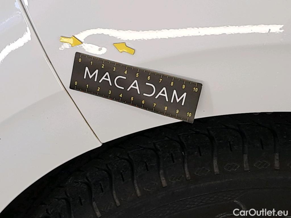  Peugeot  208  Affaire Premium Pack 1.6 HDi 75CV BVM5 E6 #2