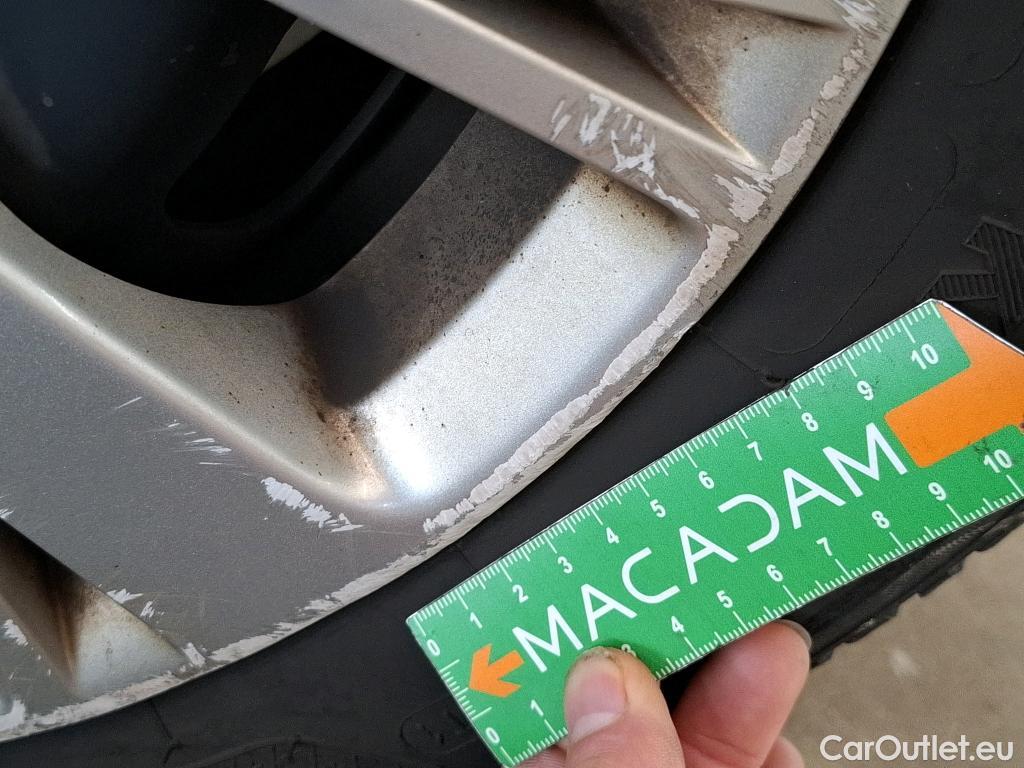  Peugeot  208  Affaire Premium 1.5 HDi 100CV BVM5 E6dT #65