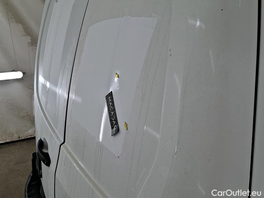  Opel  Combo OPEL  / 2018 / 4P / Fourgonnette 1.5 diesel 100chL1H1/stand CARGO PACK C #13