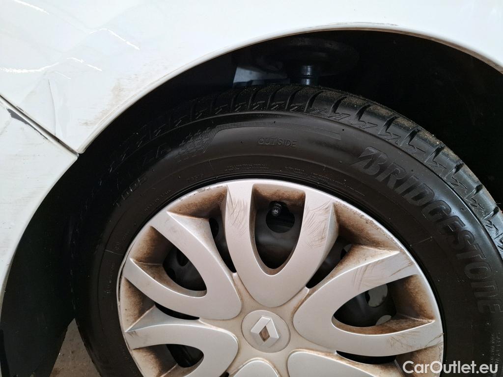  Renault  Clio RENAULT  Société VU 5p Berline Air MédiaNav Energy dCi 75 #50