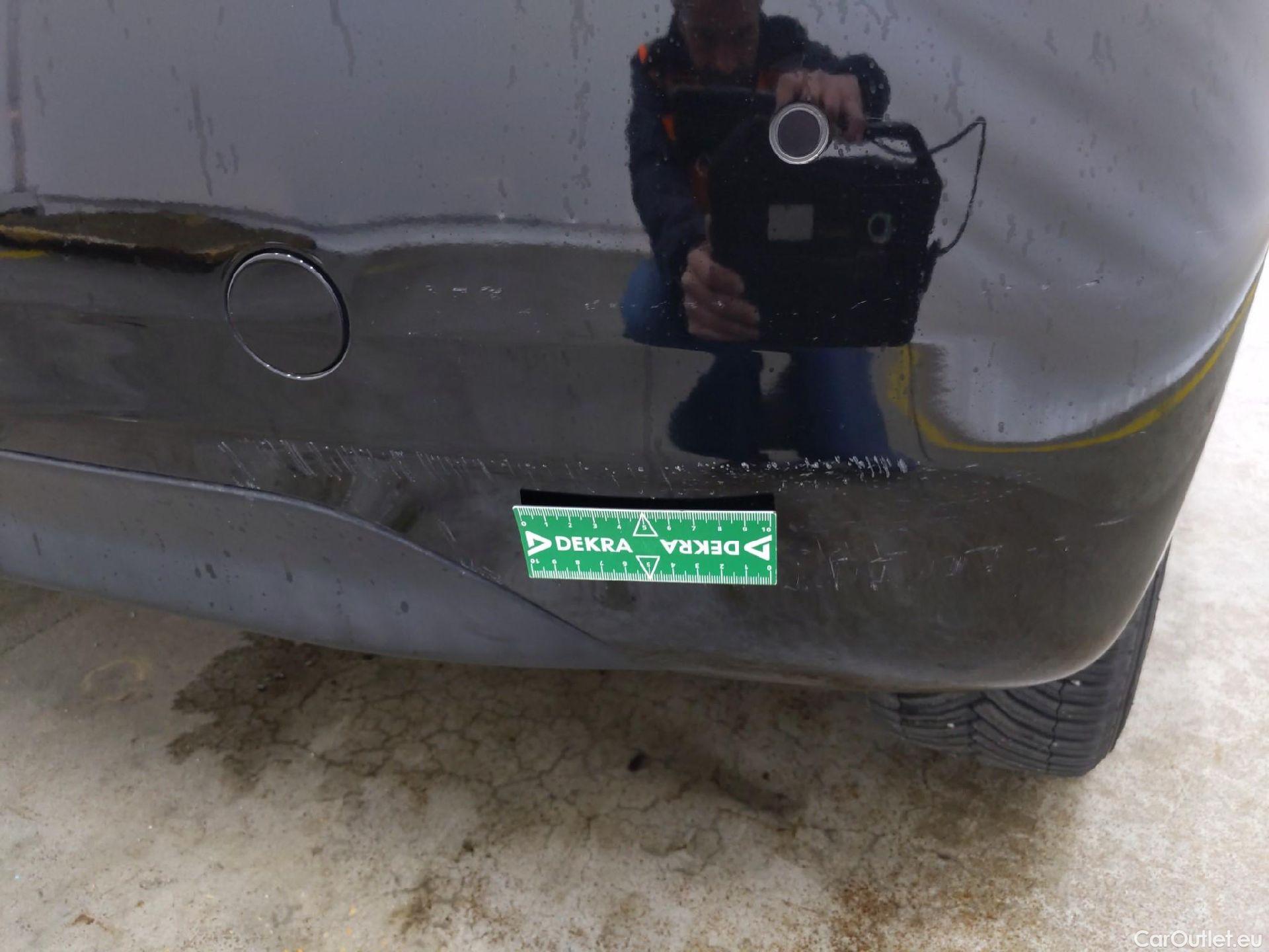  Peugeot  208  Affaire Premium Pack 1.5 HDi 100CV BVM6 E6dT #40