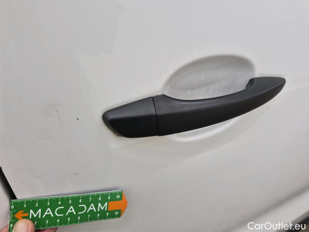  Peugeot  Expert  Fourgon Premium Compact 1.5 HDi 120CV BVM6 E6dT #39