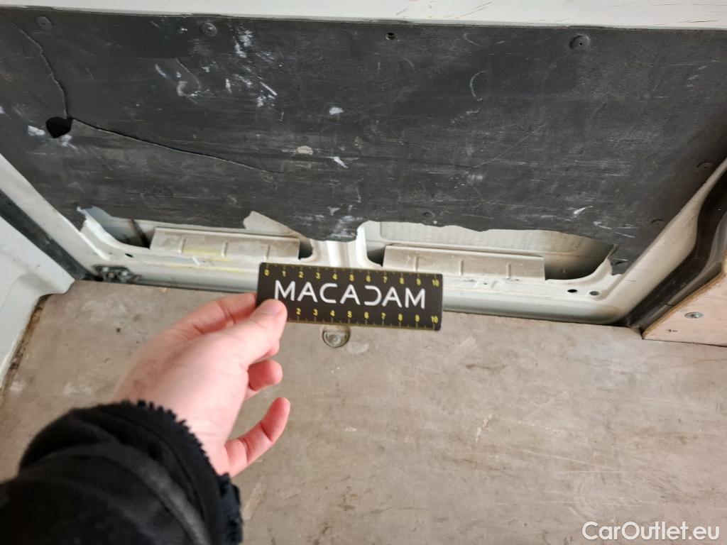  Peugeot  Boxer PEUGEOT  / 2014 / 4P / Fourgon tôlé &2.0 BLUEHDI 110 PREMIUM 330 L2H2 #2