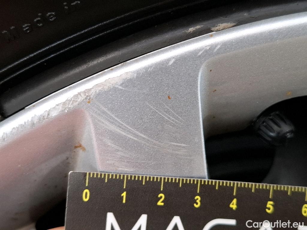  Renault  Clio RENAULT  Société VU 5p Berline Air MédiaNav Energy dCi 75 #95