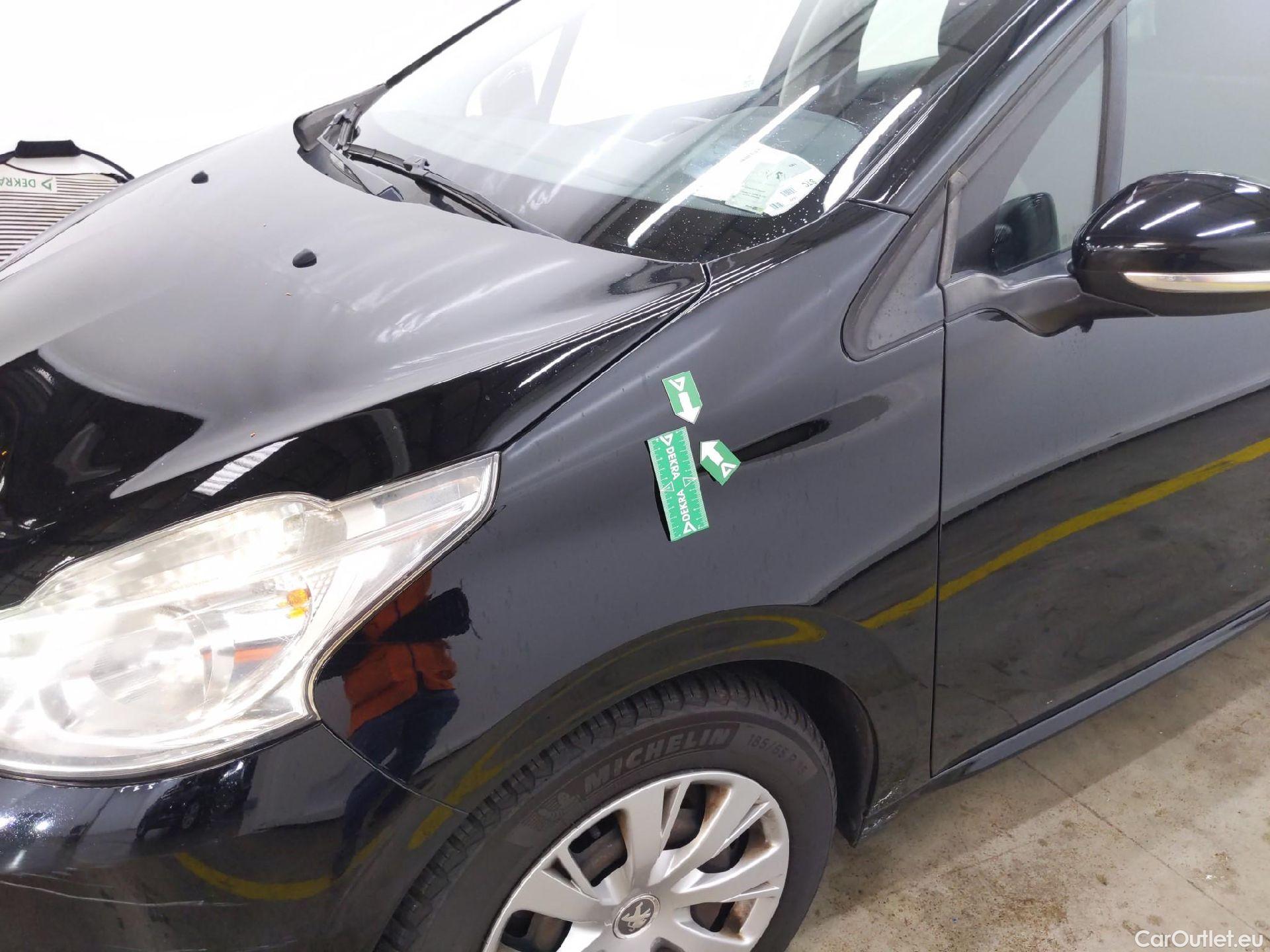  Peugeot  208  Affaire Premium Pack 1.5 HDi 100CV BVM6 E6dT #16