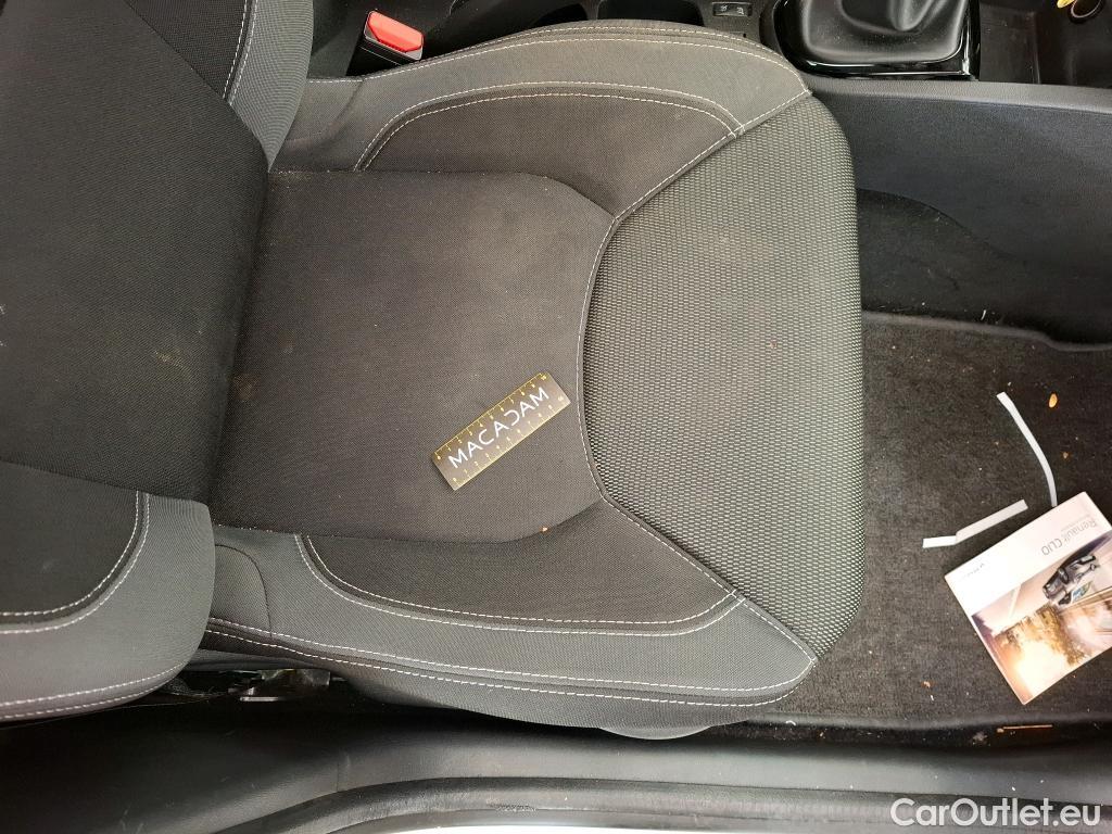  Renault  Clio RENAULT  Société VU 5p Berline Air MédiaNav Energy dCi 75 #63