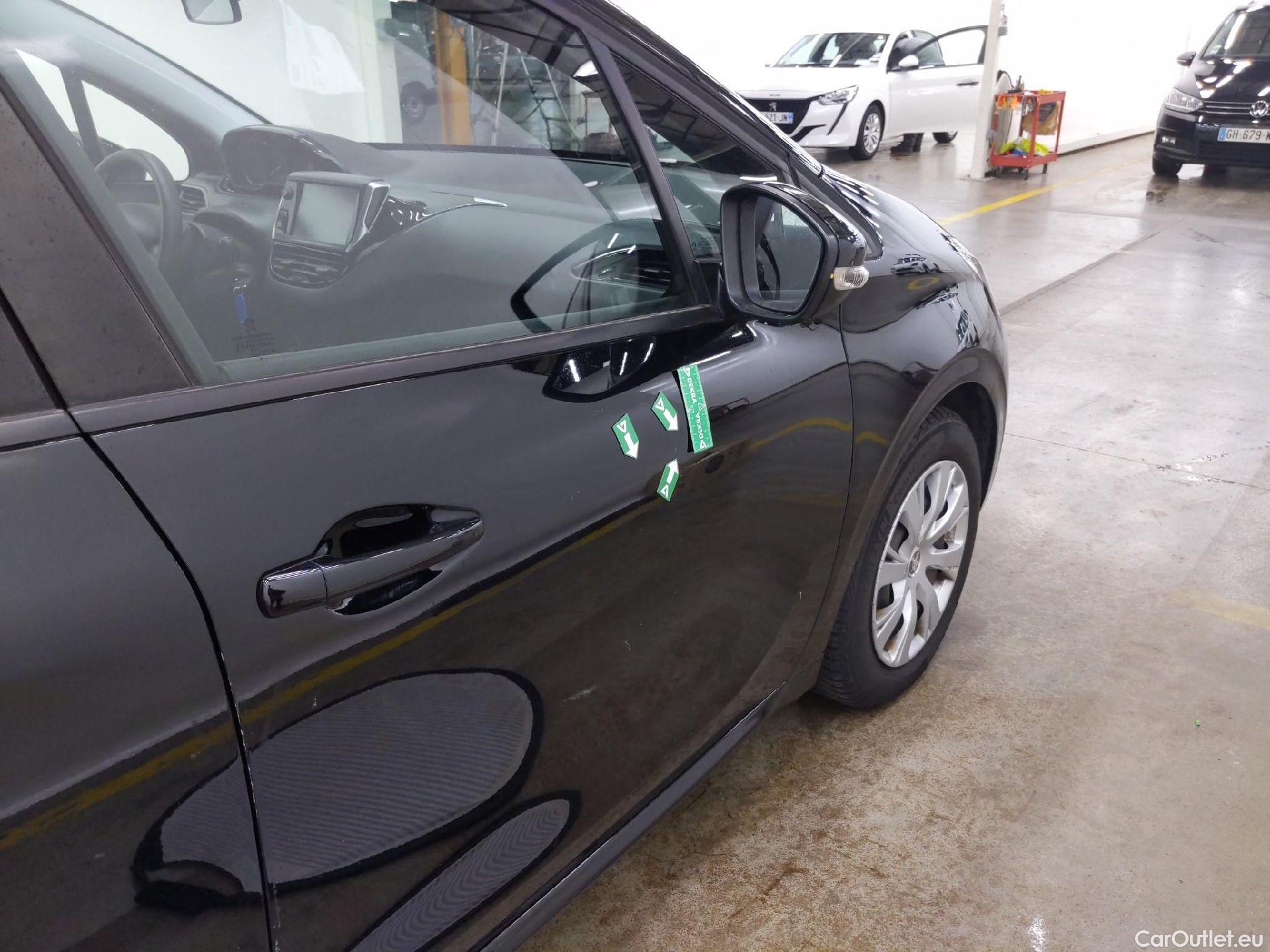  Peugeot  208  Affaire Premium Pack 1.5 HDi 100CV BVM6 E6dT #48