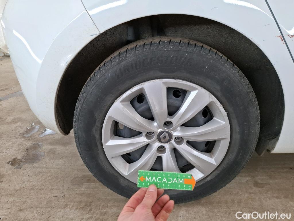  Renault  Clio  V Société Air Nav 1.5 dCi 85CV BVM6 E6dT #46