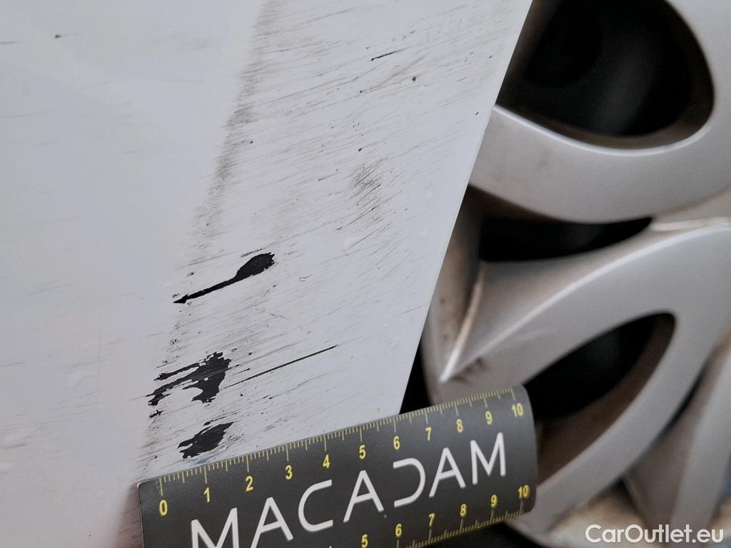  Renault  Clio RENAULT  Société VU 5p Berline Air MédiaNav Energy dCi 75 #21