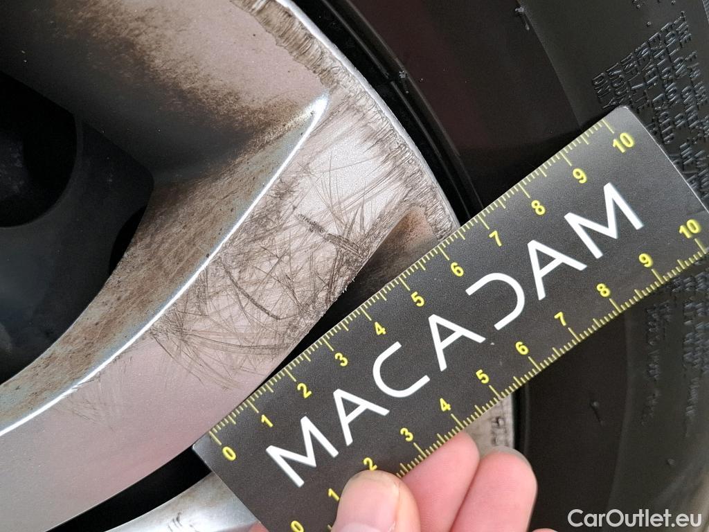  Renault  Clio RENAULT  Société VU 5p Berline Air MédiaNav Energy dCi 75 #88