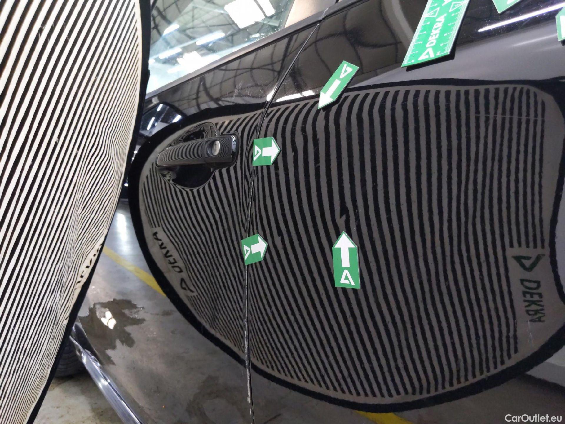  Peugeot  208  Affaire Premium Pack 1.5 HDi 100CV BVM6 E6dT #23