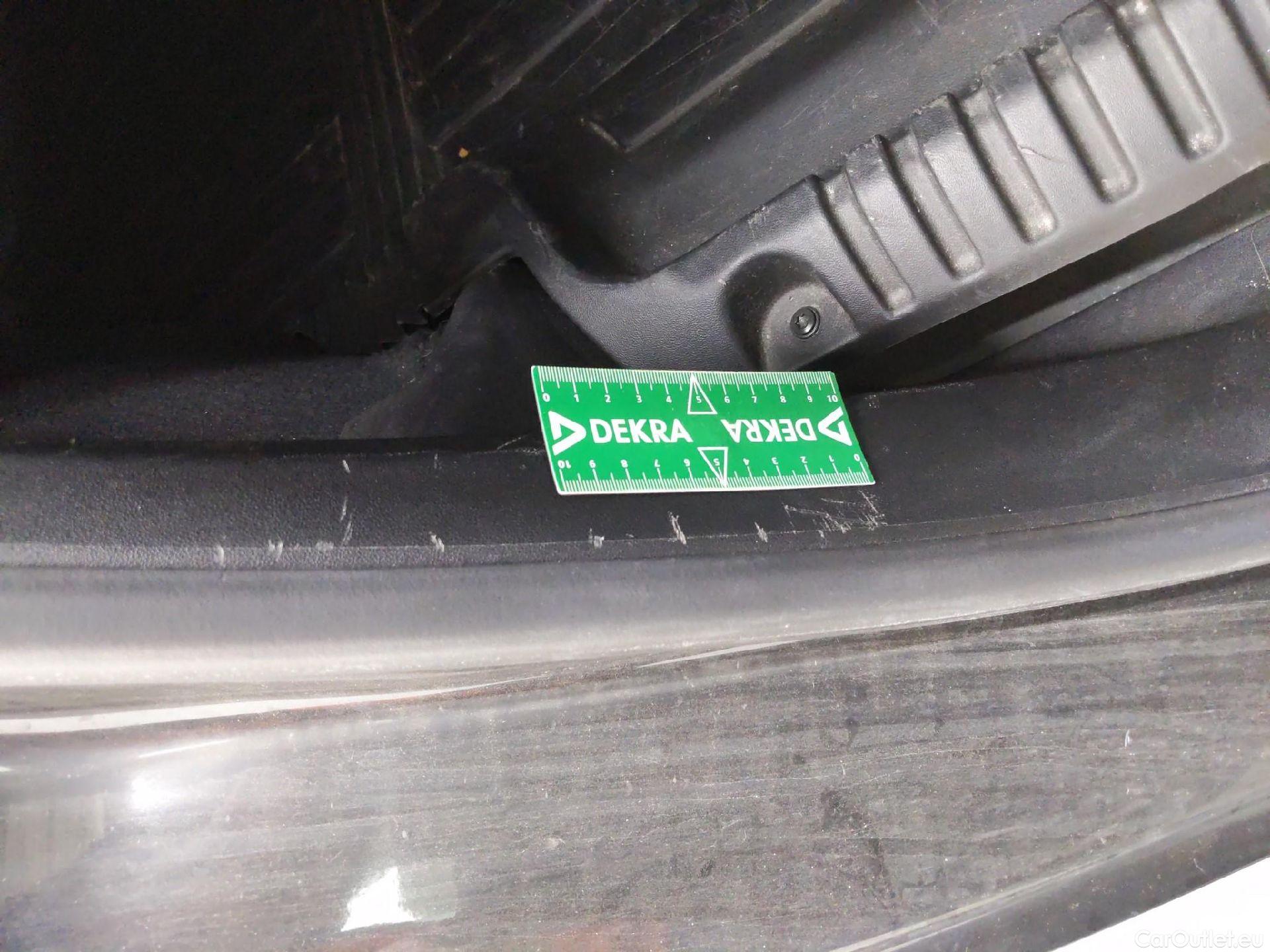  Peugeot  208  Affaire Premium Pack 1.5 HDi 100CV BVM6 E6dT #42