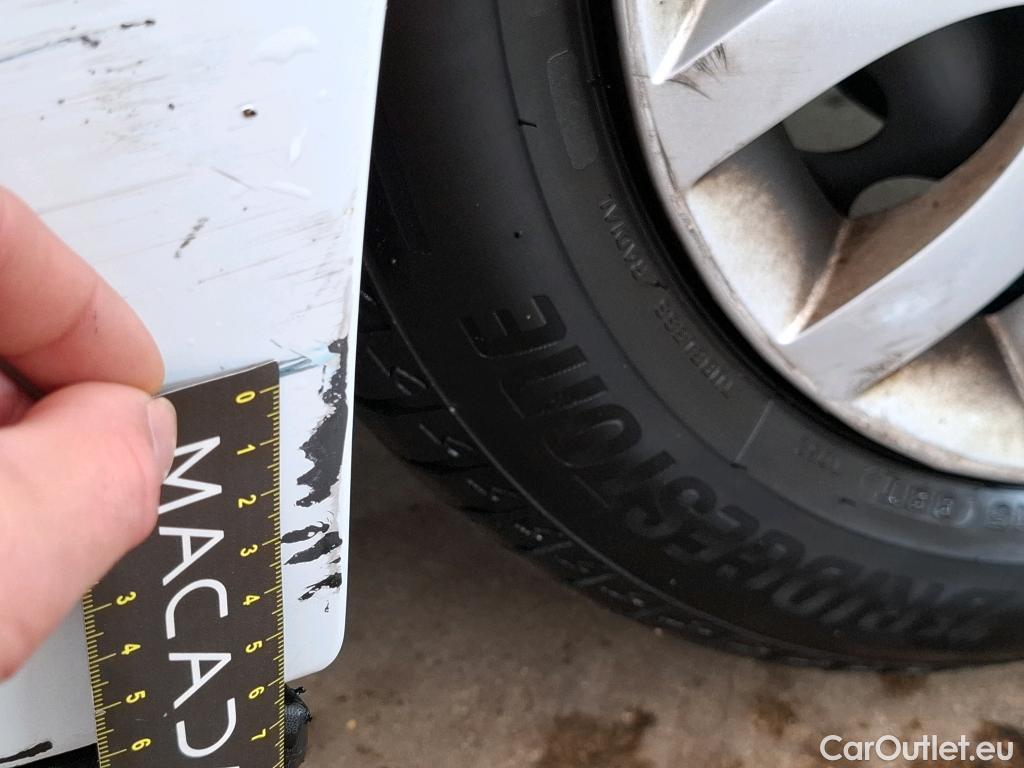  Renault  Clio RENAULT  Société VU 5p Berline Air MédiaNav Energy dCi 75 #26