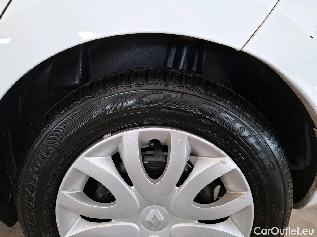  Renault  Clio RENAULT  Société VU 5p Berline Air MédiaNav Energy dCi 75 #48