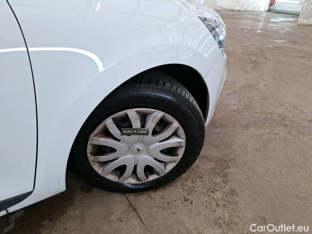  Renault  Clio RENAULT  Société VU 5p Berline Air MédiaNav Energy dCi 75 #84