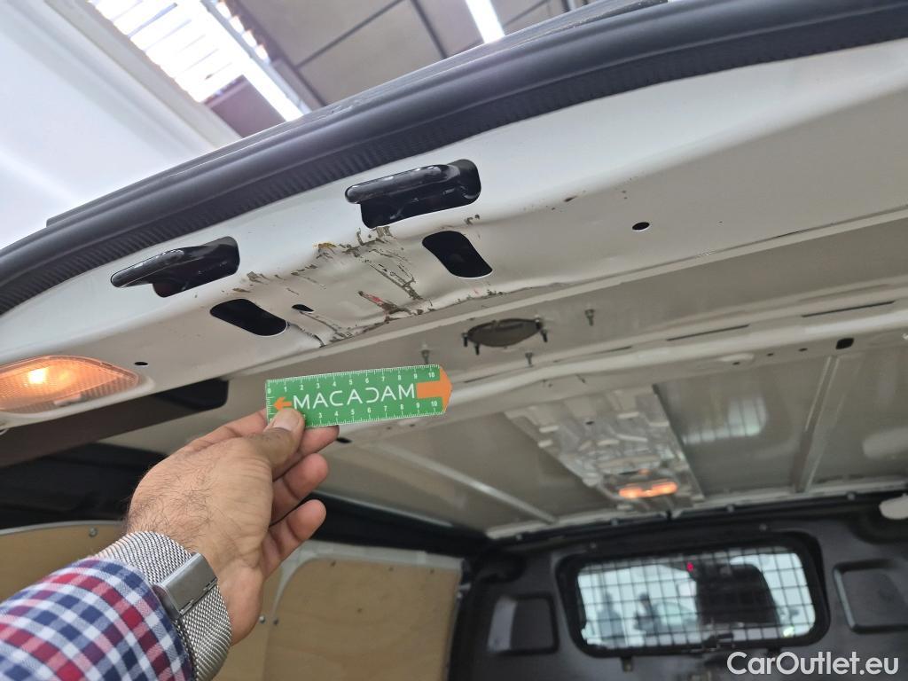  Peugeot  Expert  Fourgon Premium Compact 1.5 HDi 120CV BVM6 E6dT #24