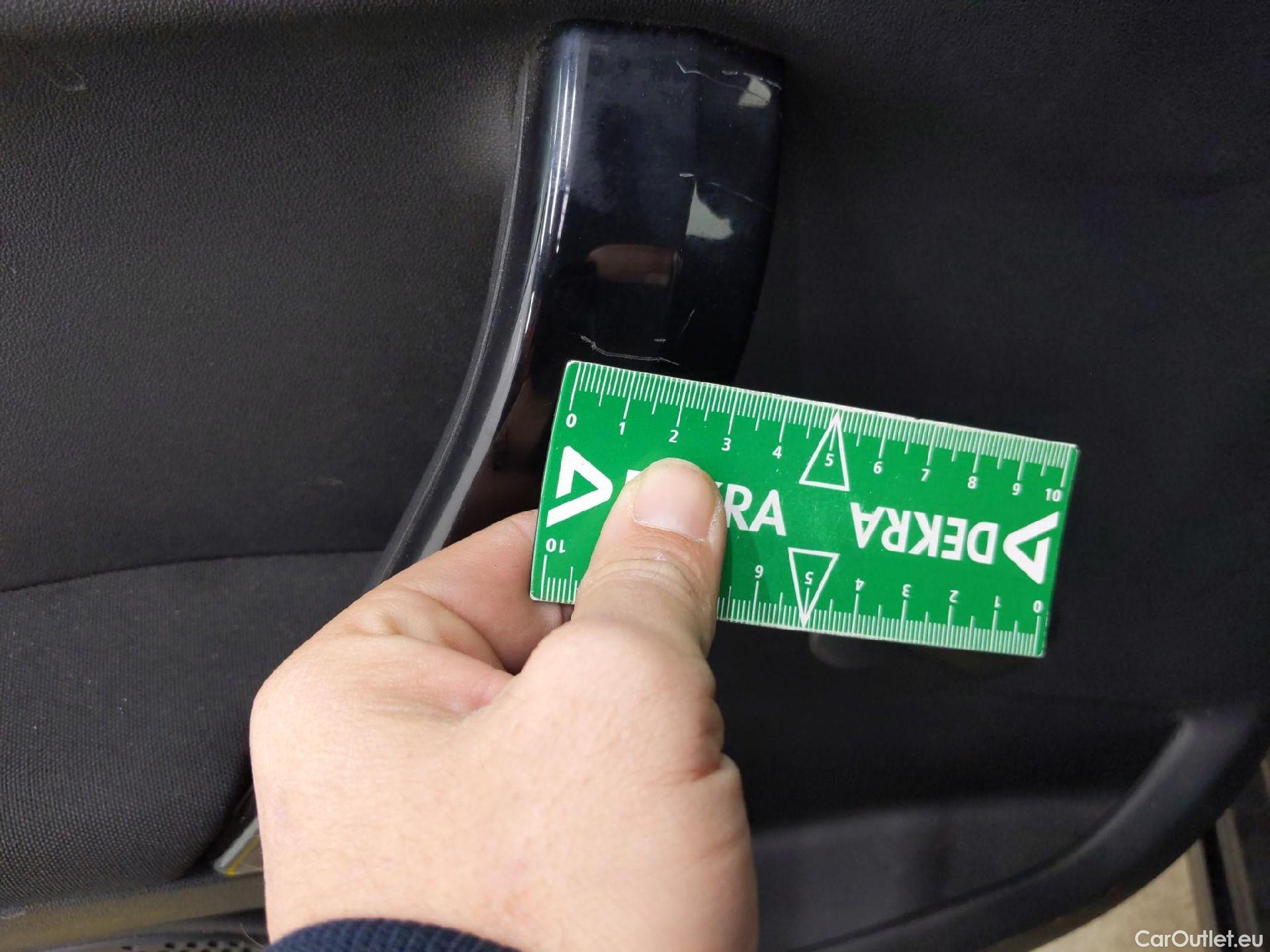  Peugeot  208  Affaire Premium Pack 1.5 HDi 100CV BVM6 E6dT #38