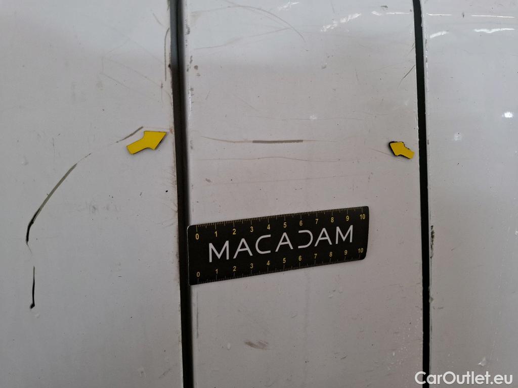  Peugeot  Boxer PEUGEOT  / 2014 / 4P / Fourgon tôlé &2.0 BLUEHDI 110 PREMIUM 330 L2H2 #18