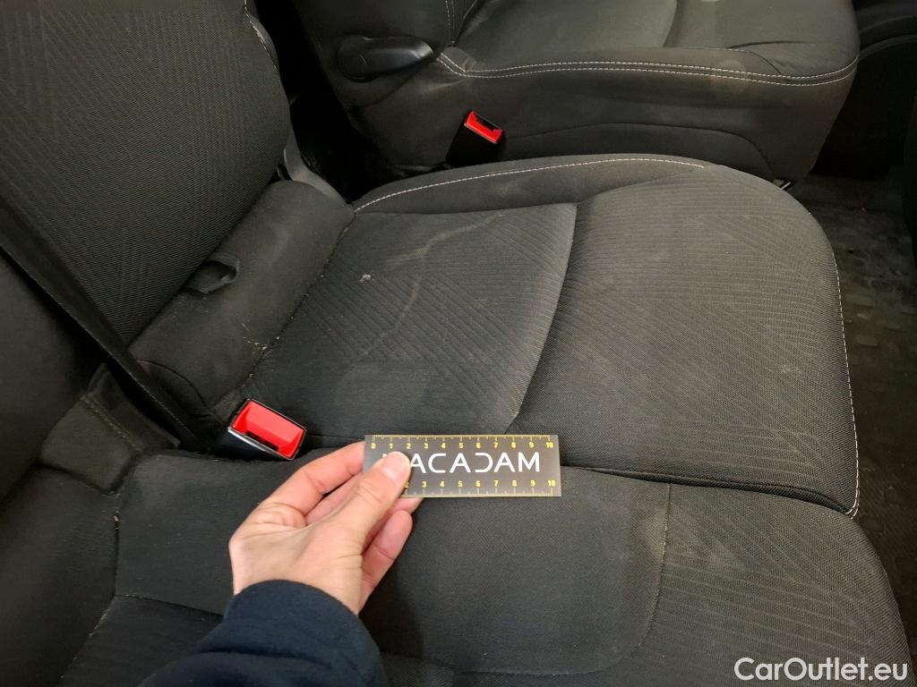  Renault  Trafic  Fourgon Grand Confort L1H1 1000 1.6 dCi 120CV BVM6 E6dT #43