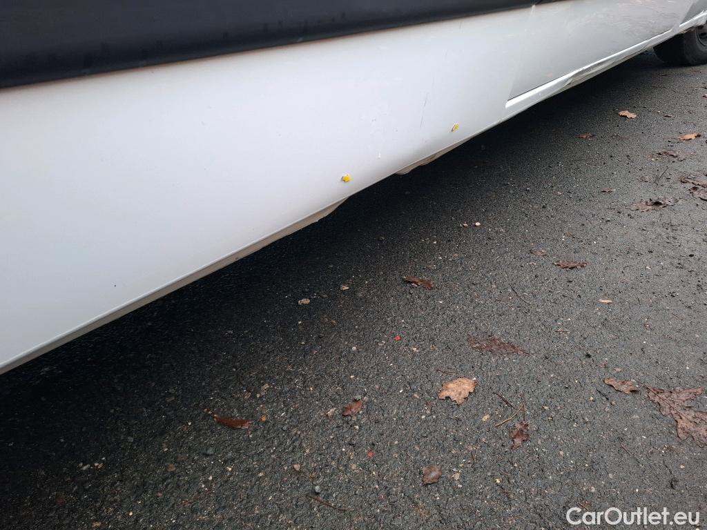  Renault  Master  III Fourgon L3H2 3 5 Grand Confort dCi 135CV BVM6 E6dT #16