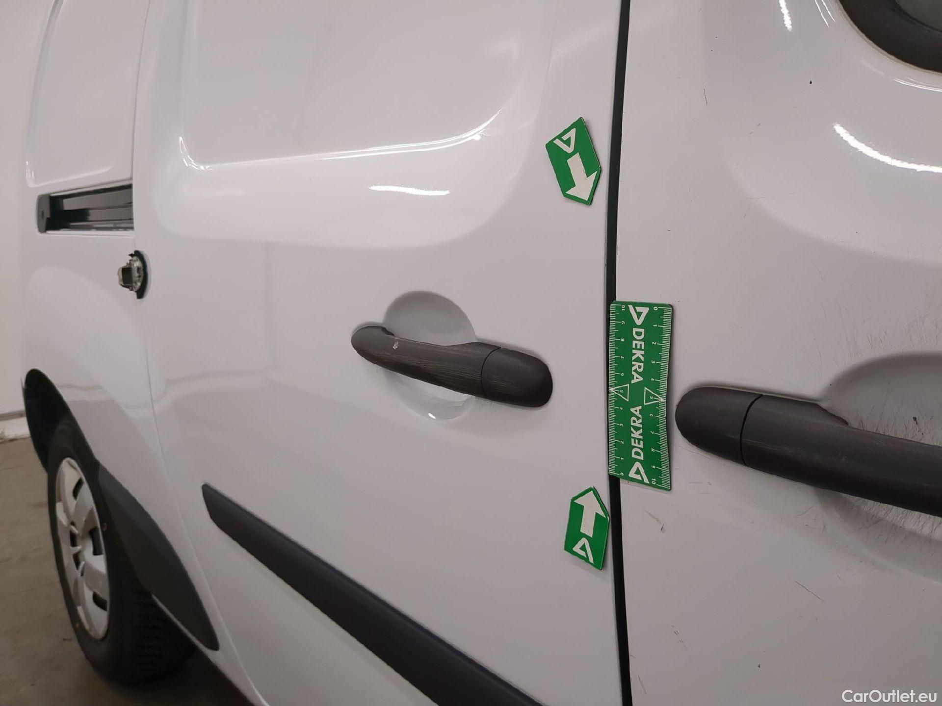  Renault  Kangoo  Express Maxi Extra (Série Spéciale) 1.5 dCi 90CV BVM5 E6 #16