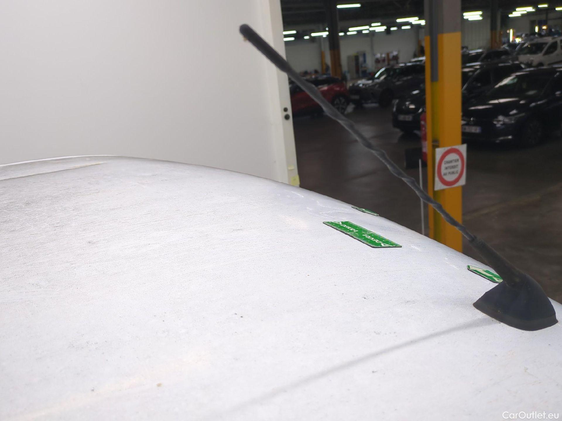  Renault  Master  benne dble cabine L3H1 3 5t 2.3 dCi 130CV BVM6 E6 #33