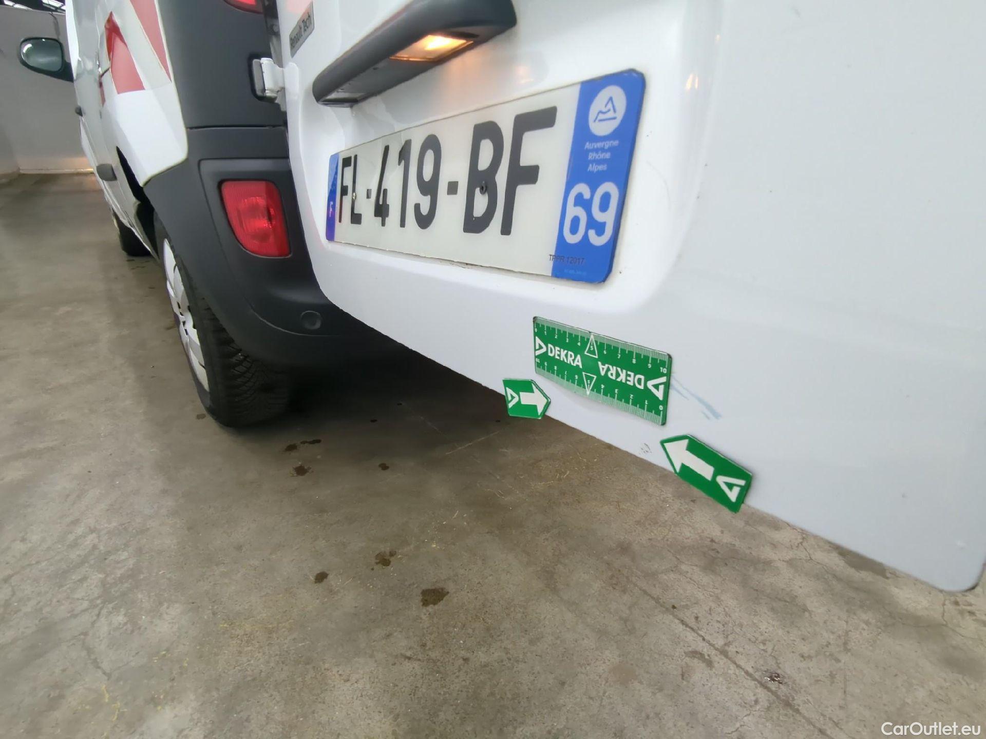  Renault  Kangoo  Express Maxi Extra (Série Spéciale) 1.5 dCi 90CV BVM5 E6 #44