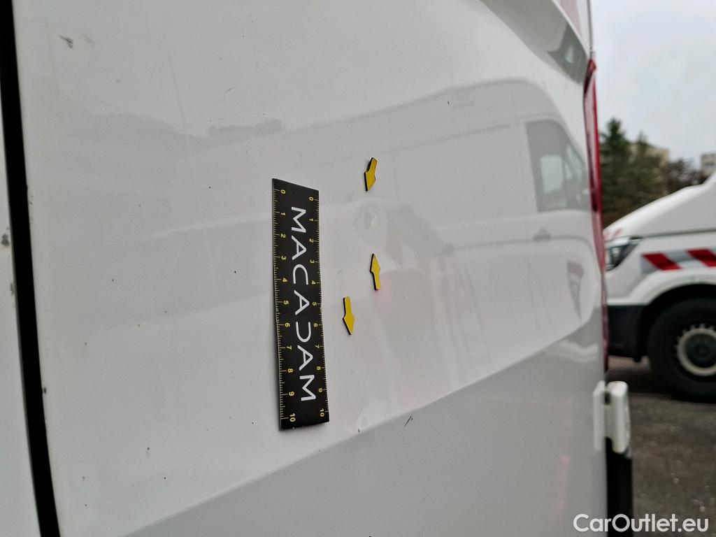  Volkswagen  Crafter VOLKSWAGEN  / 2017 / 4P / Fourgon tôlé 2.0 TDI 140 35 L4H3 Procab Business Line #27