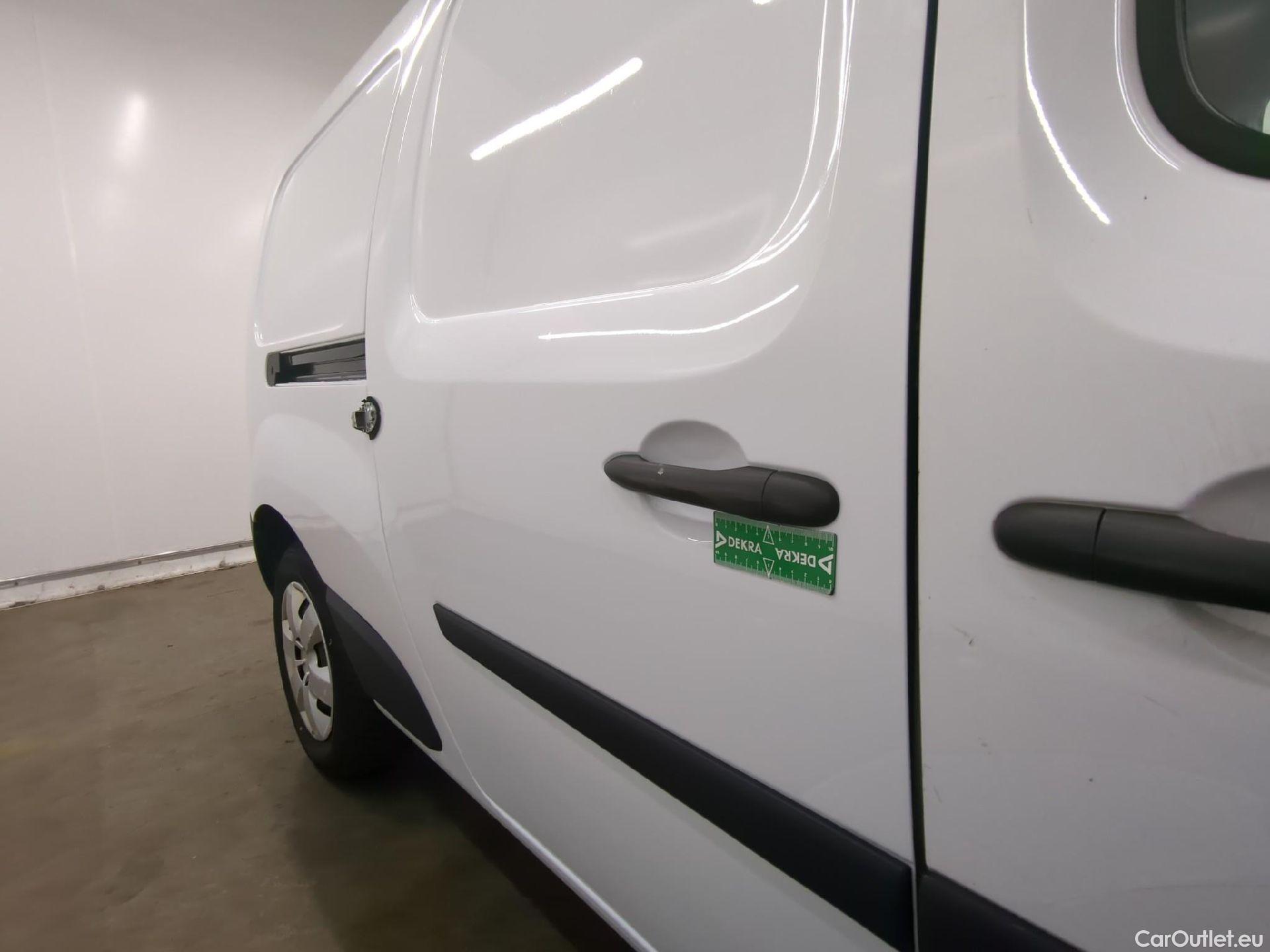  Renault  Kangoo  Express Maxi Extra (Série Spéciale) 1.5 dCi 90CV BVM5 E6 #19