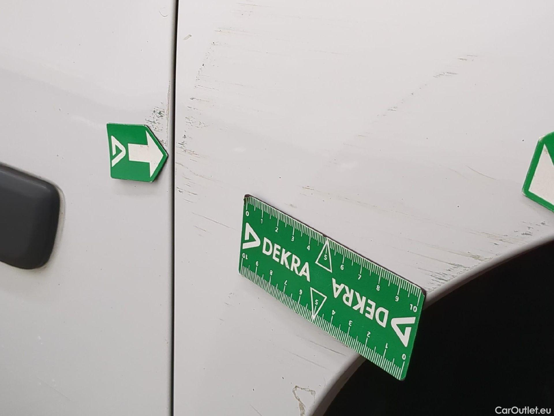  Renault  Kangoo  Express Maxi Extra (Série Spéciale) 1.5 dCi 90CV BVM5 E6 #26