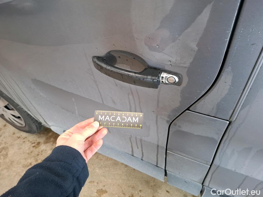  Renault  Trafic  Fourgon Grand Confort L1H1 1000 1.6 dCi 120CV BVM6 E6dT #40