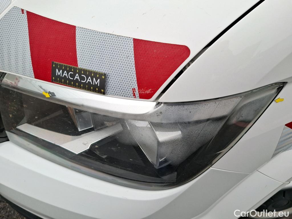  Volkswagen  Crafter VOLKSWAGEN  / 2017 / 4P / Fourgon tôlé 2.0 TDI 140 35 L4H3 Procab Business Line #94