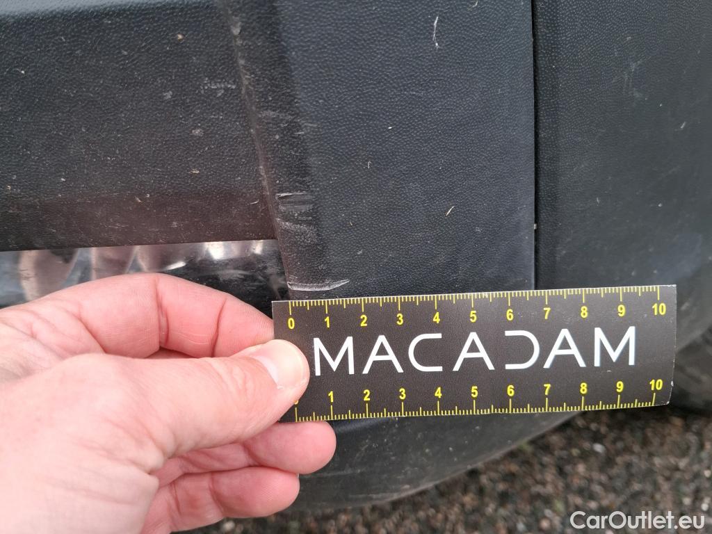  Volkswagen  Crafter VOLKSWAGEN  / 2017 / 4P / Fourgon tôlé 2.0 TDI 140 35 L4H3 Procab Business Line #86