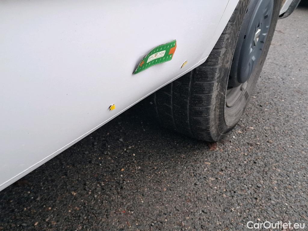  Renault  Master  III Fourgon L3H2 3 5 Grand Confort dCi 135CV BVM6 E6dT #20