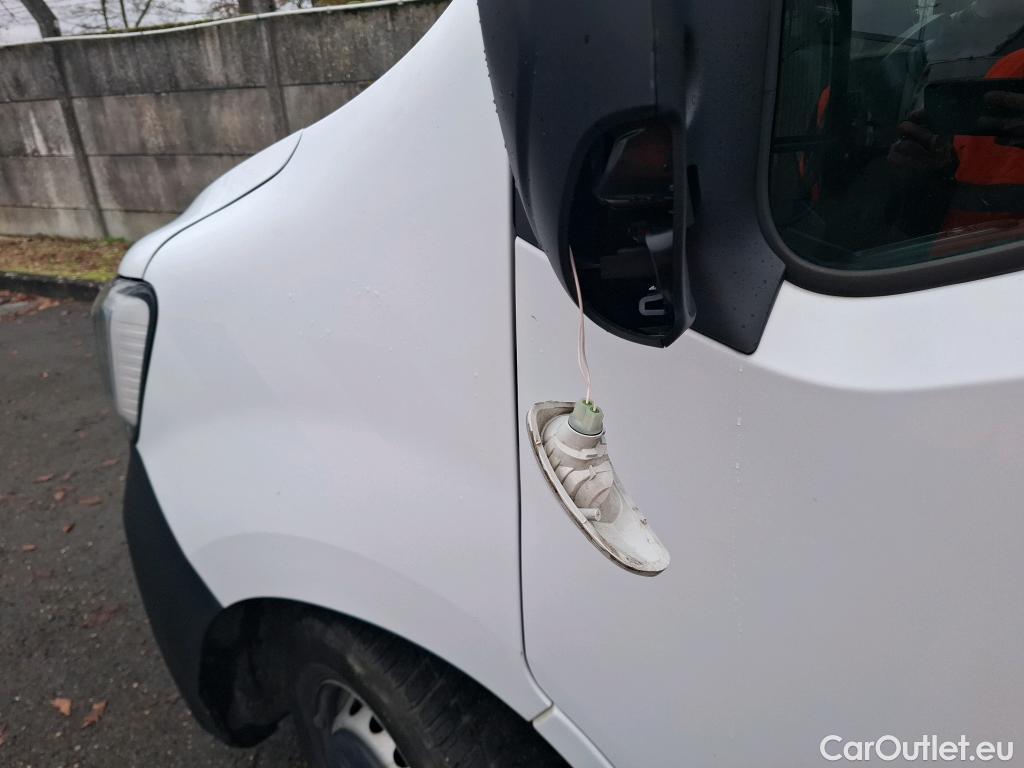  Renault  Master  III Fourgon L3H2 3 5 Grand Confort dCi 135CV BVM6 E6dT #46