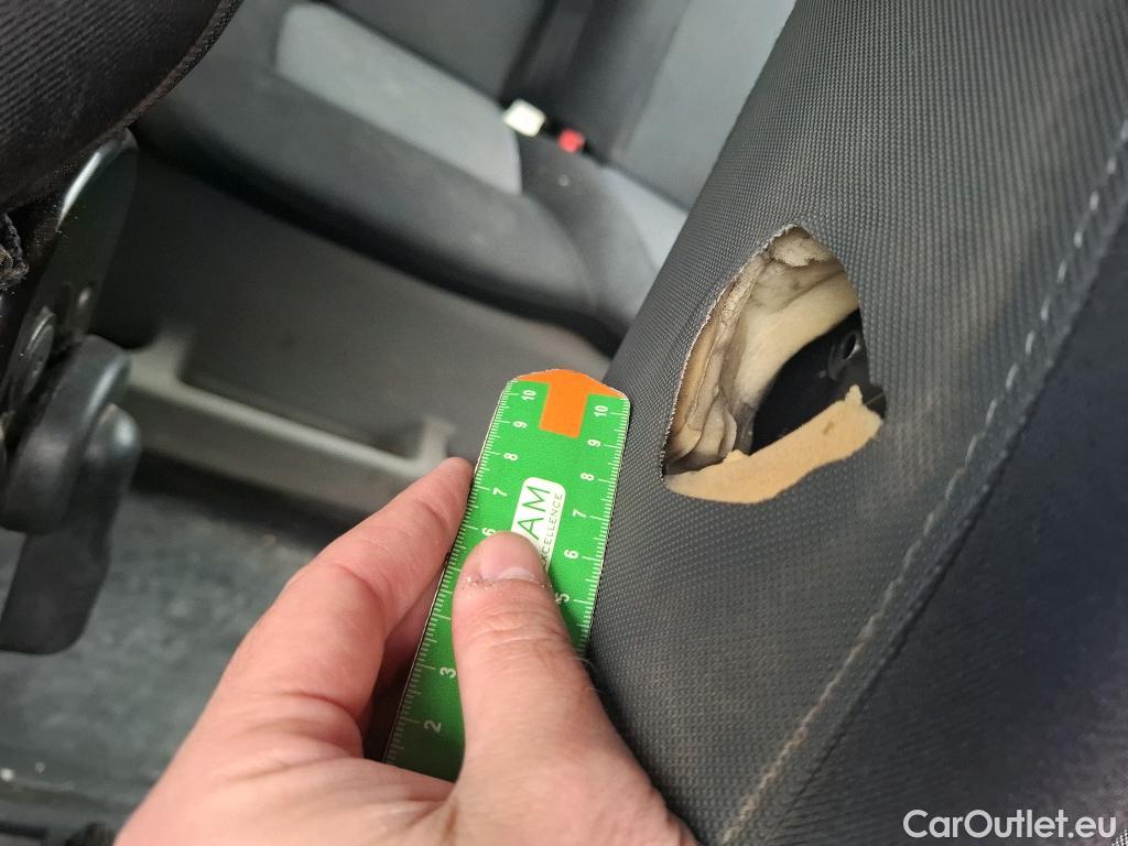  Renault  Master  III Fourgon L3H2 3 5 Grand Confort dCi 135CV BVM6 E6dT #28