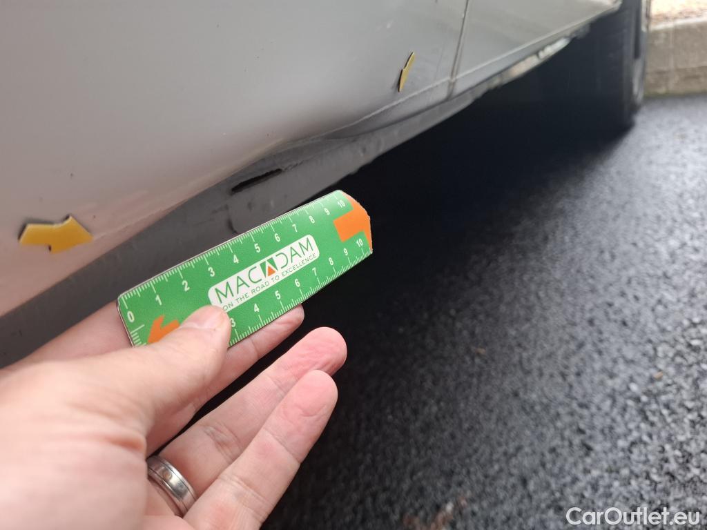  Renault  Master  III Fourgon L3H2 3 5 Grand Confort dCi 135CV BVM6 E6dT #12