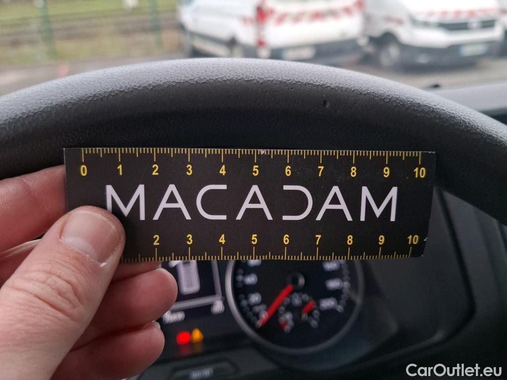  Volkswagen  Crafter VOLKSWAGEN  / 2017 / 4P / Fourgon tôlé 2.0 TDI 140 35 L4H3 Procab Business Line #96