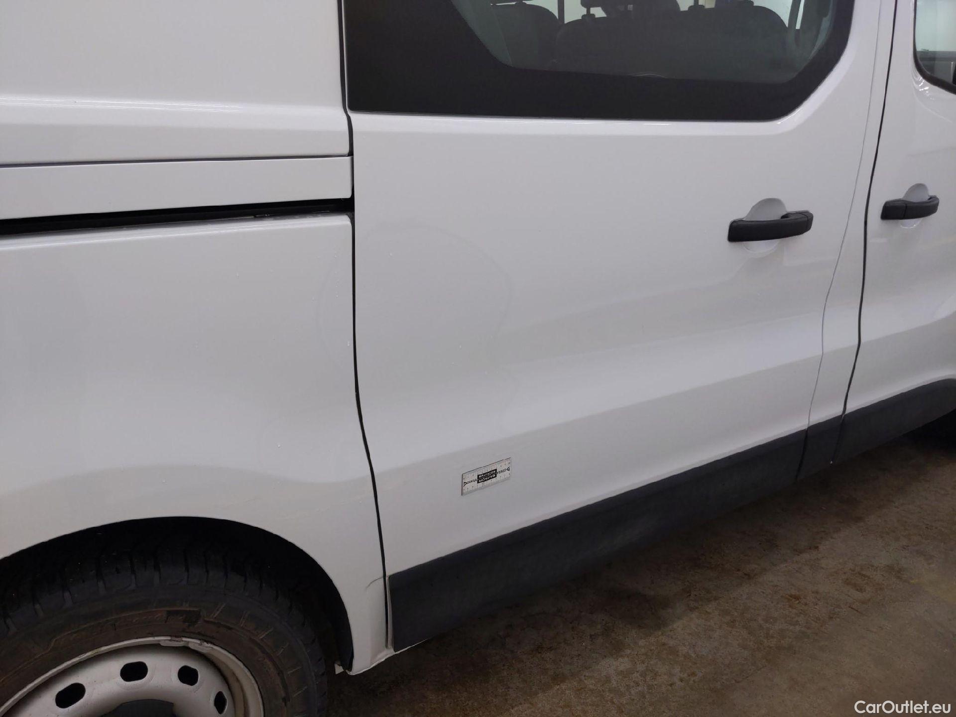  Renault  Trafic RENAULT  / 2021 / 4P / Fourgon tôlé CA GCF L1H1 3T Blue dCi 130 #21