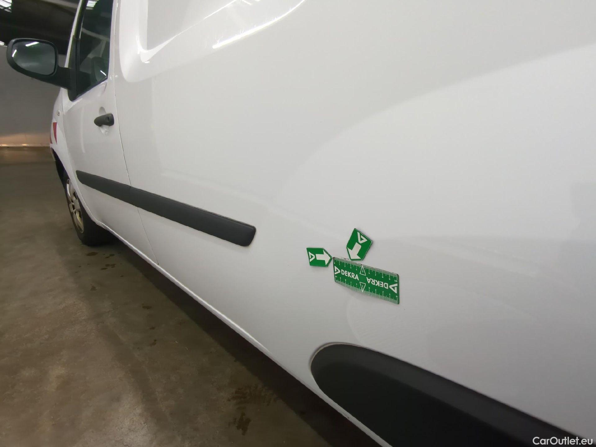  Renault  Kangoo  Express Maxi Extra (Série Spéciale) 1.5 dCi 90CV BVM5 E6 #41