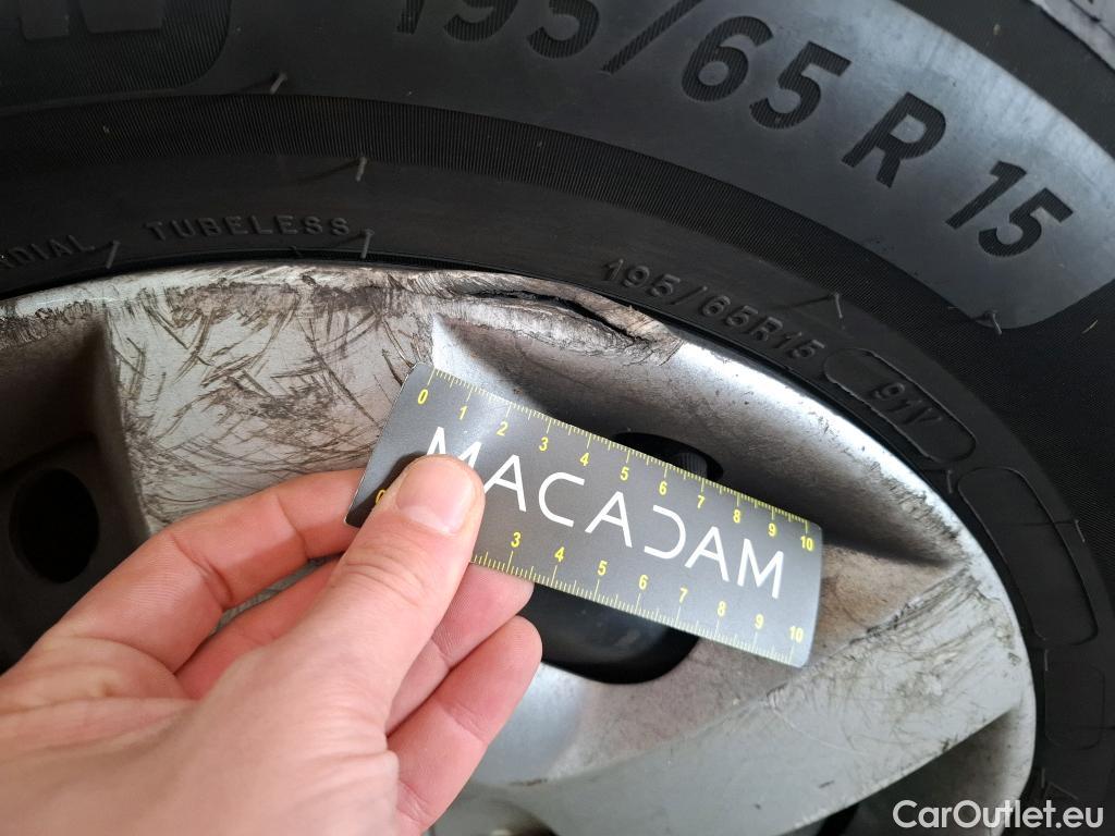  Renault  Kangoo RENAULT  Express VU 4p Fourgonnette Gd Confort Energy dCi 90 EDC #19