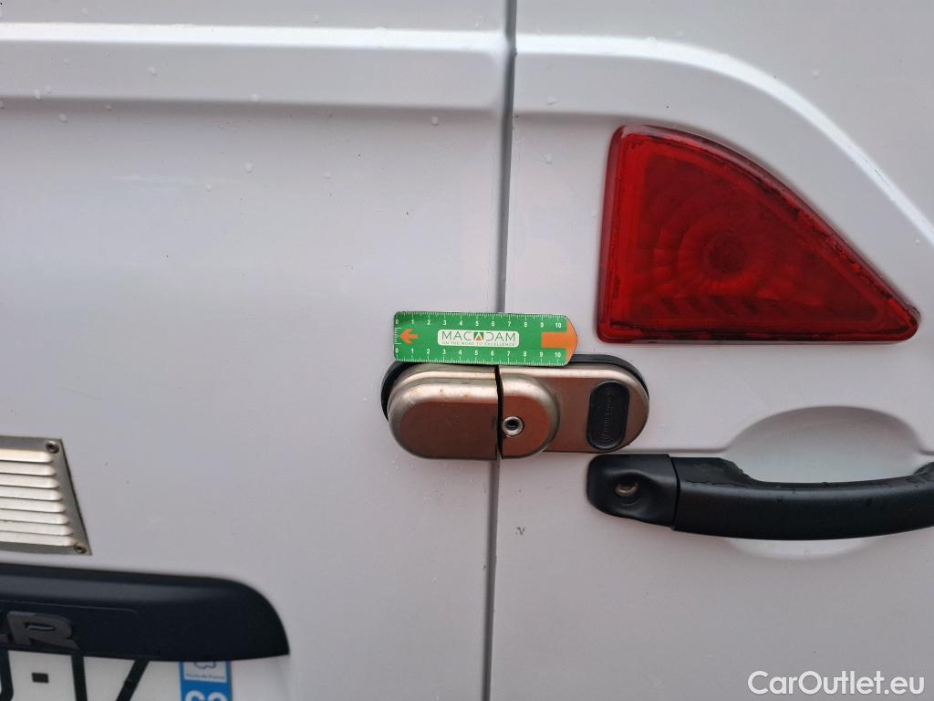  Renault  Master  III Fourgon L3H2 3 5 Grand Confort dCi 135CV BVM6 E6dT #36