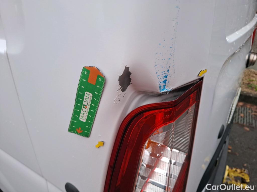  Renault  Master  III Fourgon L3H2 3 5 Grand Confort dCi 135CV BVM6 E6dT #15