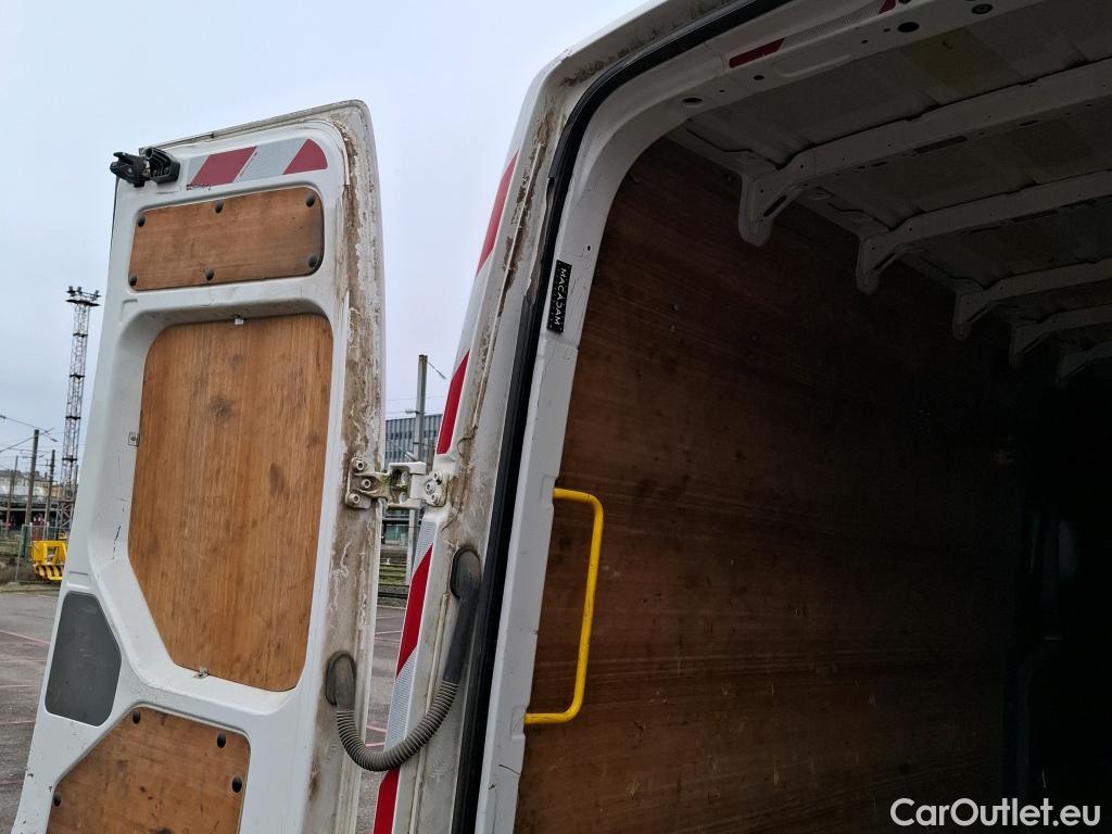  Volkswagen  Crafter VOLKSWAGEN  / 2017 / 4P / Fourgon tôlé 2.0 TDI 140 35 L4H3 Procab Business Line #66